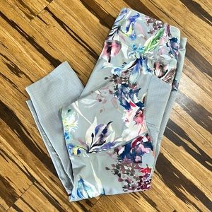 Women’s Floral Leggings with Pockets